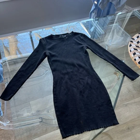 Black Ribbed Dress - Picture 2 of 3